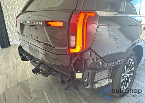 2025 Ford Expedition Platinum from USA, damaged, VIN 1FMJU1M88SEA31741